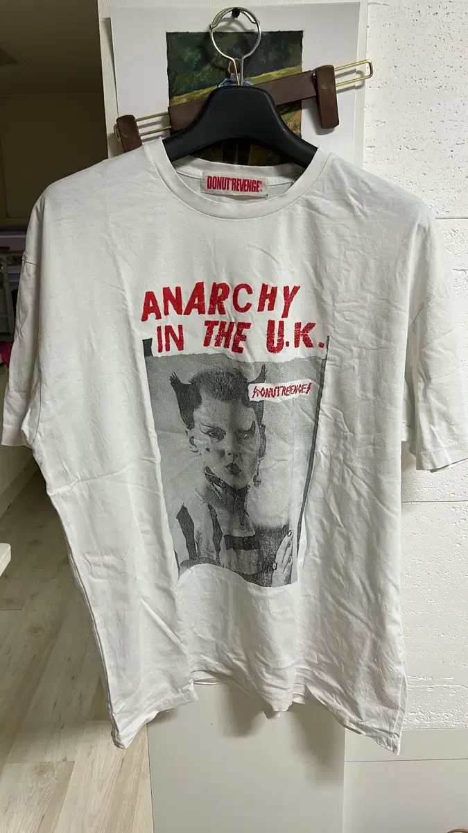 [3]도넛리벤지 티셔츠 anarchy in the uk